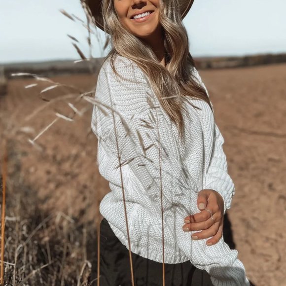 SCHWIING CANADA NWT Sweater Top Sz M lace PURE WHITE  SOFT AS A DREAM new in bag - Picture 4 of 8